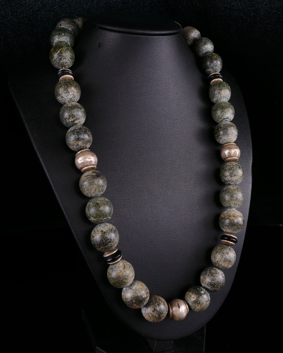 Vintage Studioarbeit Kugel Edelsteinkette Serpentin * 925 Silber Magnetschließe