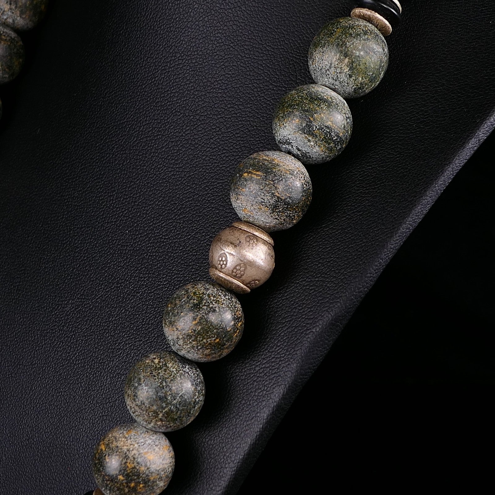 Vintage Studioarbeit Kugel Edelsteinkette Serpentin * 925 Silber Magnetschließe