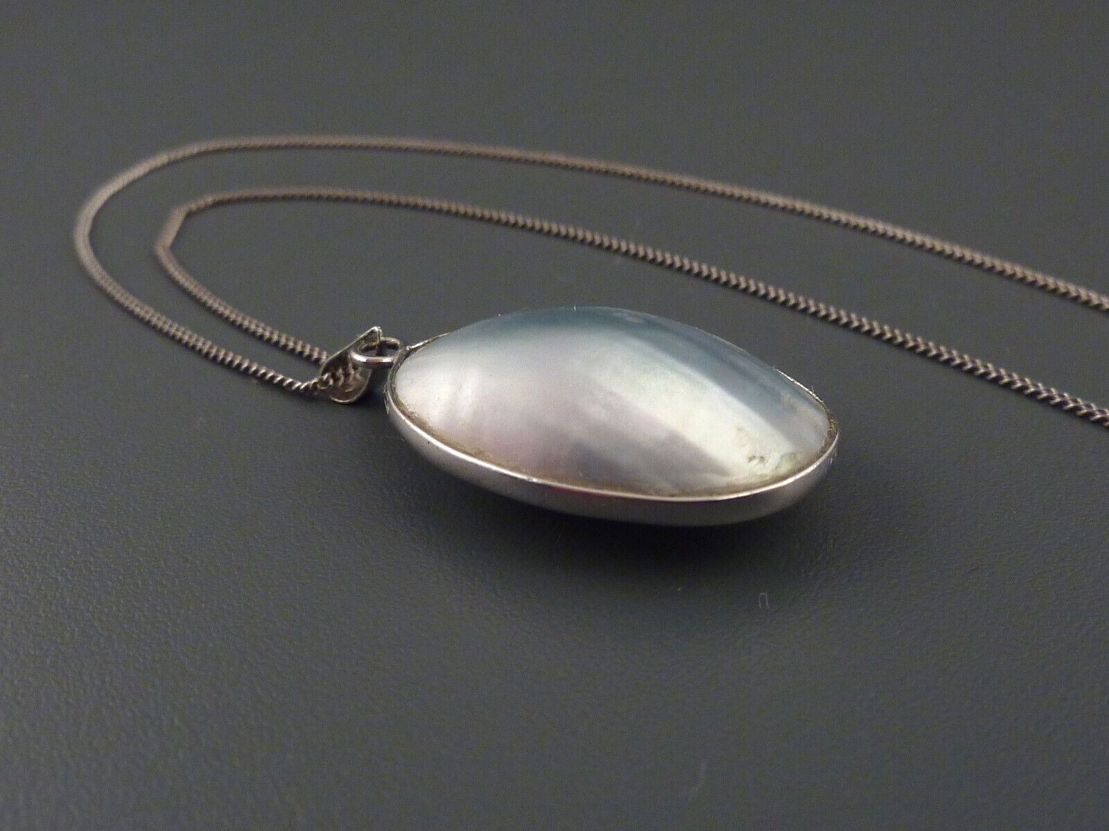 Handarbeits Anhänger Perlmutt Muschel 925 Silber L3,8cm + 835 Silber Panzerkette