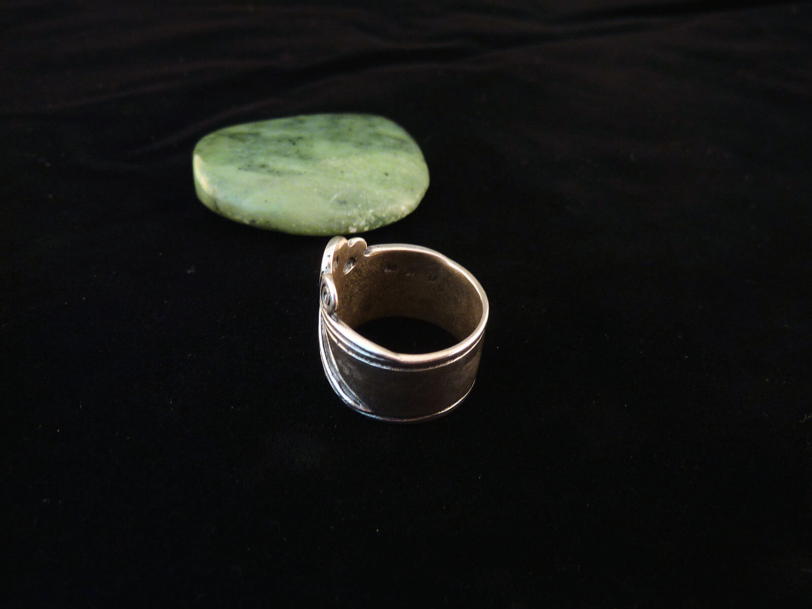Verzierter 925 Silber Bandring Handarbeit Design Silberring gedrehte Bänder Gr. 54