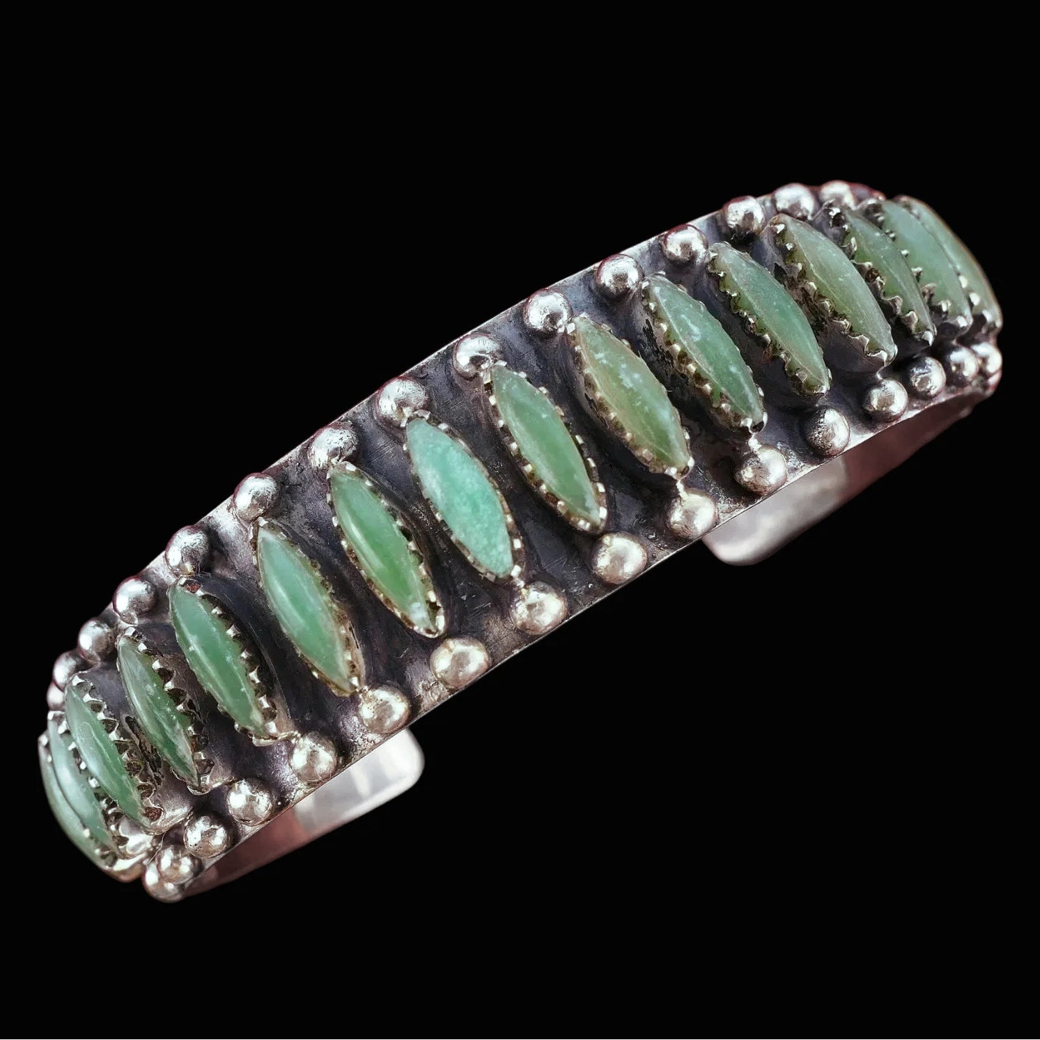 Navajo 925 Sterling Silber Needlepoint Jade / Nephrit Armreif Armspange 17cm Alt Vintage