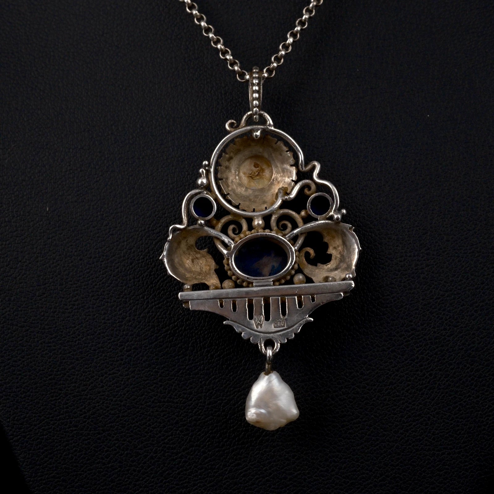 Antiker Anhänger - Feinster Jugendstil Anhänger um 1900 Lapislazuli, Perlmutt & Perle 900 Silber