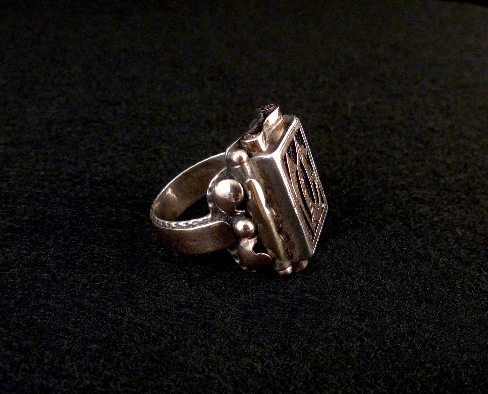 Antiker Monogrammring Siegelring Initialen WG / GW Silberring 830 Silber & 333 Gold RG 62 (19,7 mm Ø) Vintage Alt