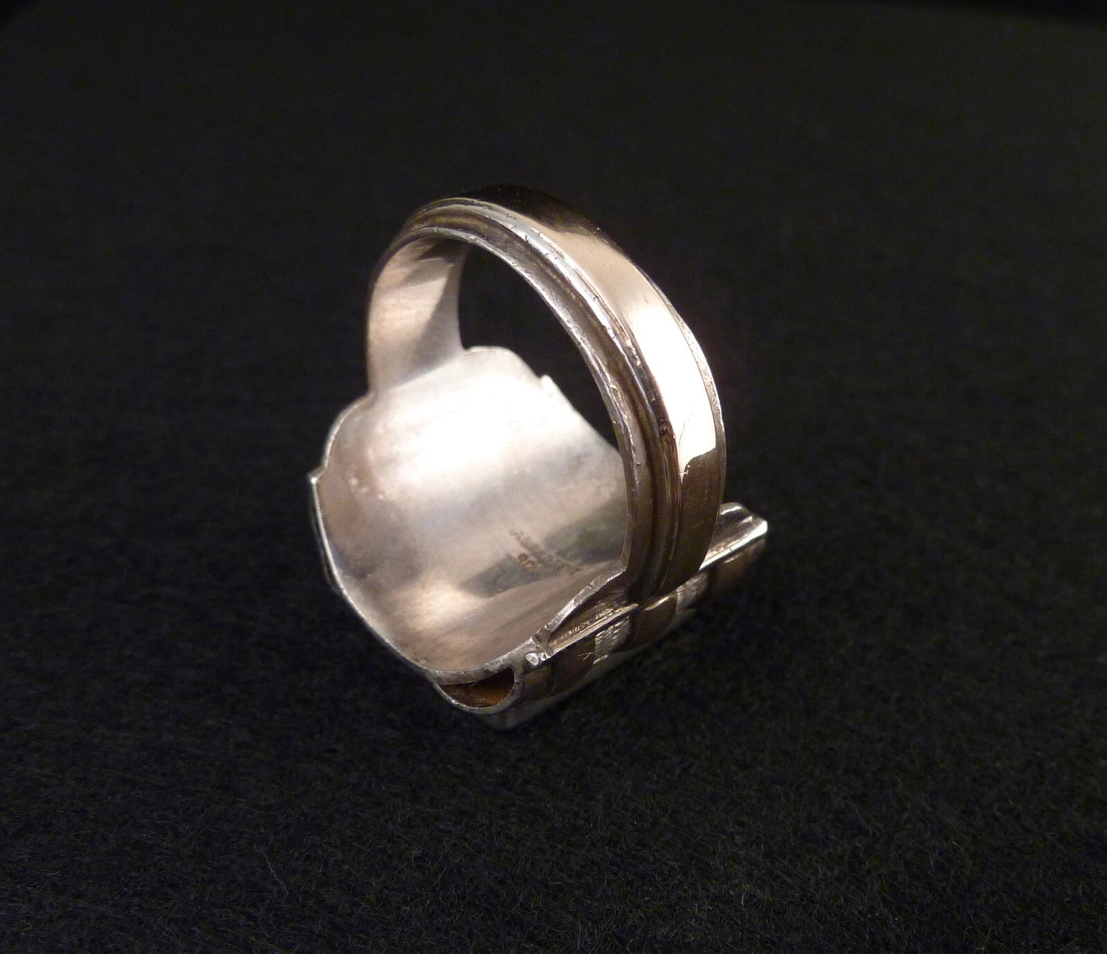 Antiker Monogrammring Siegelring Initialen WH oder HM Silberring 900 Silber & 333 Gold RG 69 (22,0 mm Ø) Vintage Alt