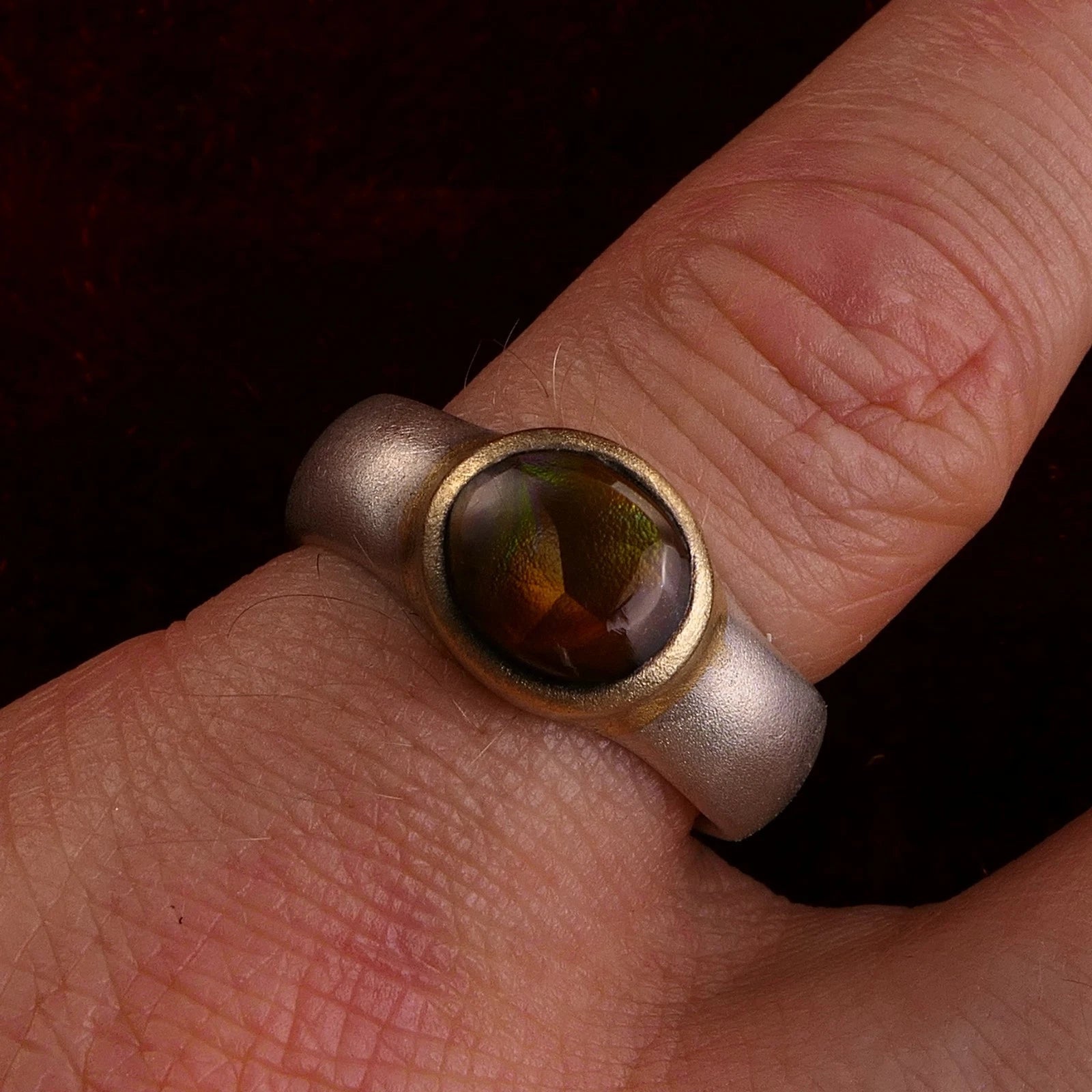 Handgefertigter Unikat Silberschmiede-Atelier Ring aus 925 Sterling Silber mit Feuerachat RG 56 (17,8 mm Ø)