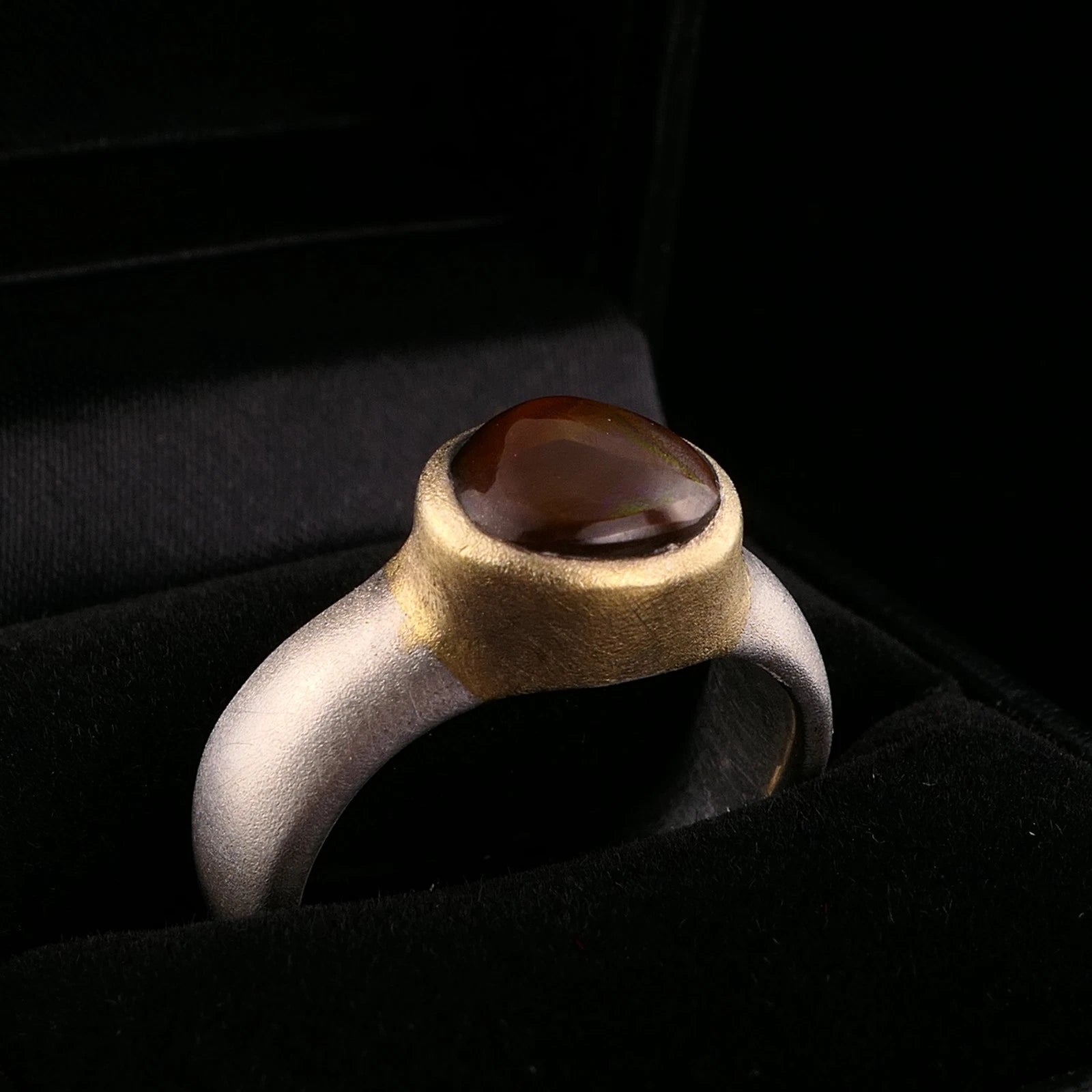 Handgefertigter Unikat Silberschmiede-Atelier Ring aus 925 Sterling Silber mit Feuerachat RG 56 (17,8 mm Ø)