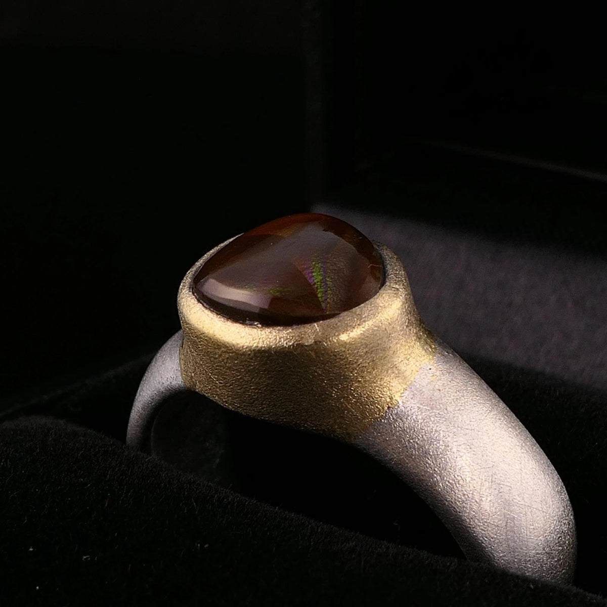 Handgefertigter Unikat Silberschmiede-Atelier Ring aus 925 Sterling Silber mit Feuerachat RG 56 (17,8 mm Ø)