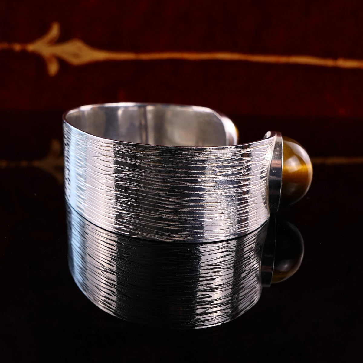 Vintage Handarbeits Armreif / Offene Armspange mit Tigerauge aus 925er Sterling Silber 18cm