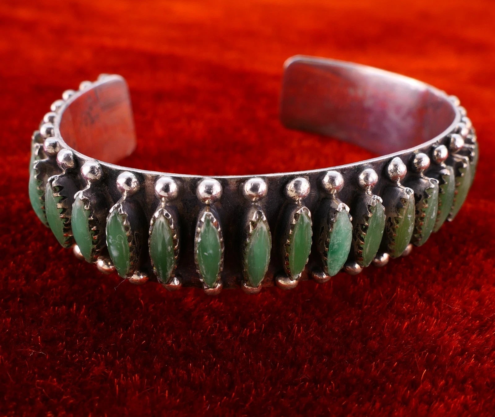 Navajo 925 Sterling Silber Needlepoint Jade / Nephrit Armreif Armspange 17cm Alt Vintage