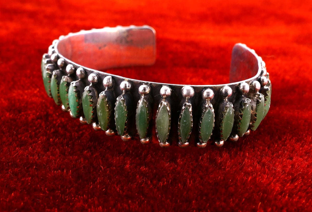Navajo 925 Sterling Silber Needlepoint Jade / Nephrit Armreif Armspange 17cm Alt Vintage