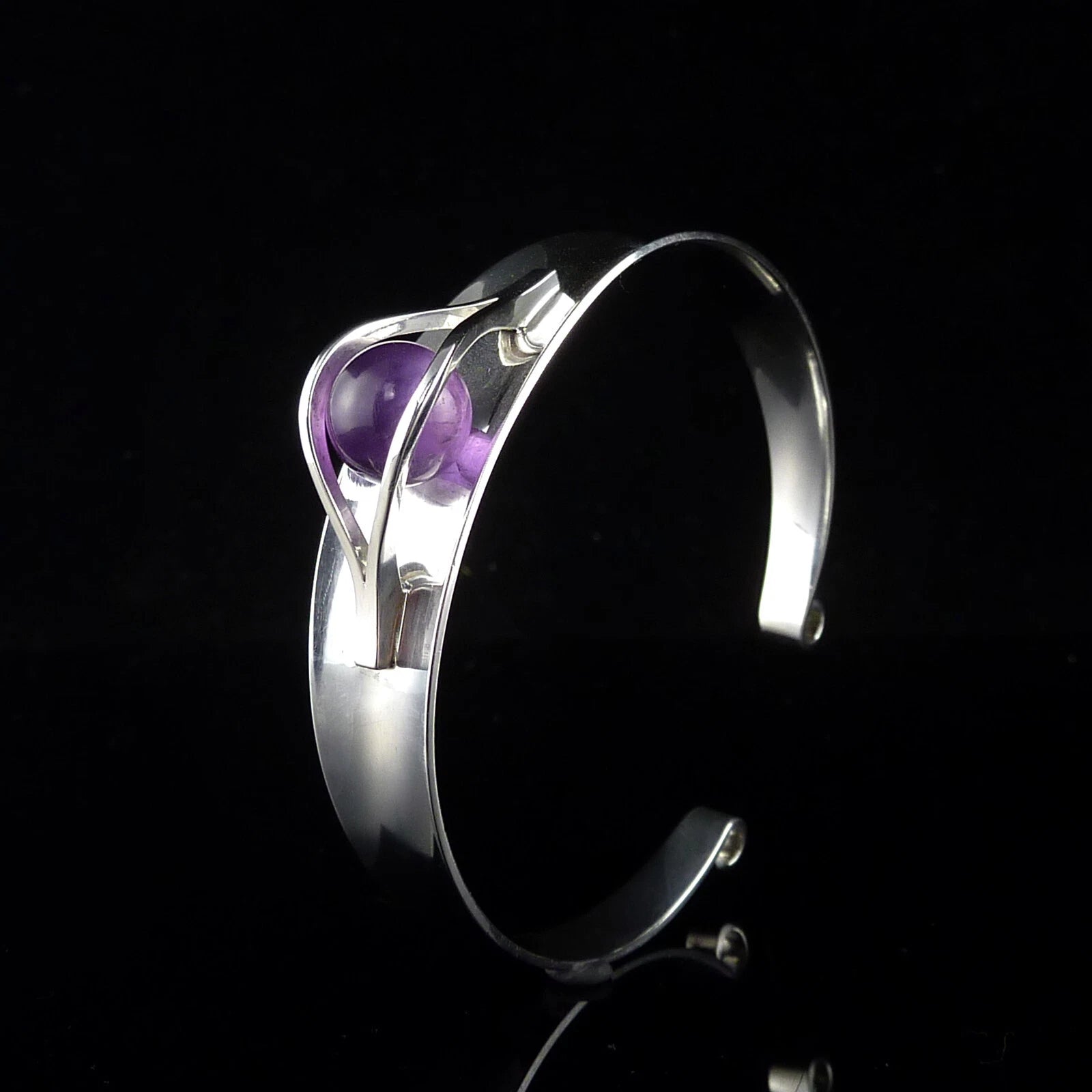 Elis Kauppi für Kupittaan Kulta Amethyst Kugel Armreif Armspange Armband aus 830 Silber 19,0cm Vintage