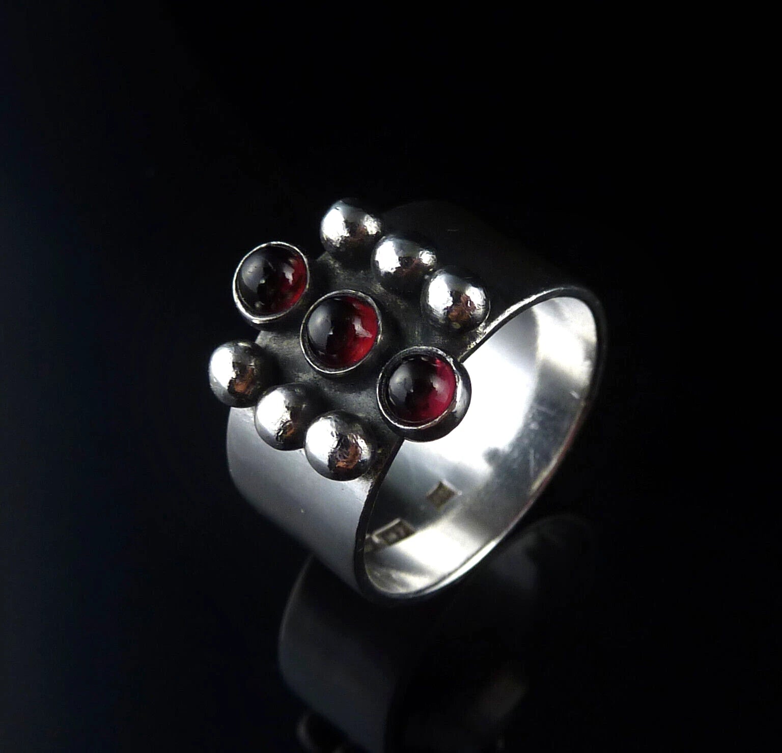 Toivo J Toponen für Kaunis Koru - Vintage Modernist Granat Ring aus 916er Silber RG 58 (18,4 mm Ø)