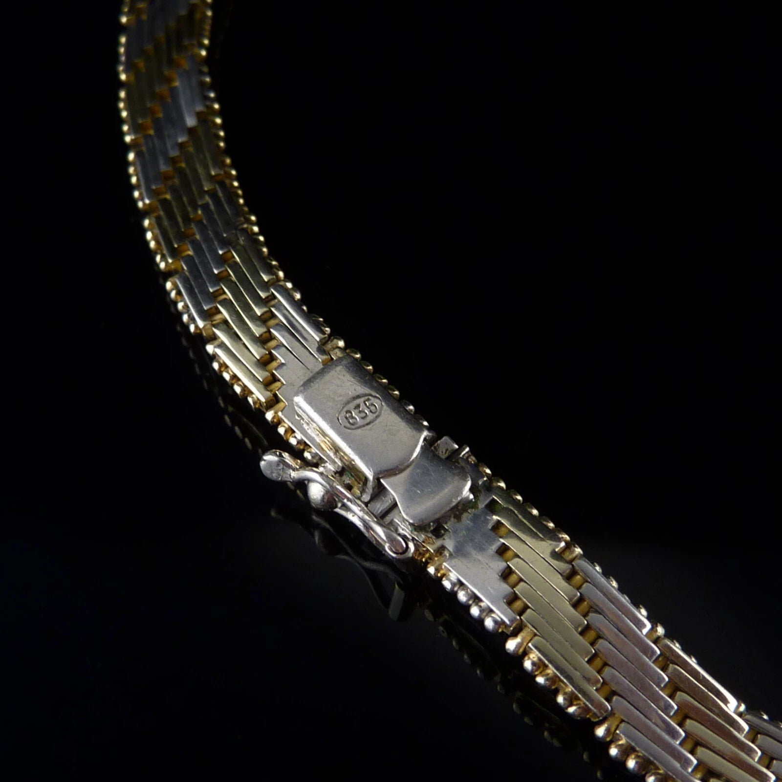 Elegante Silber Halskette / Choker aus 835er Silber, teilvergoldet  - flaches Collier 40cm Vintage