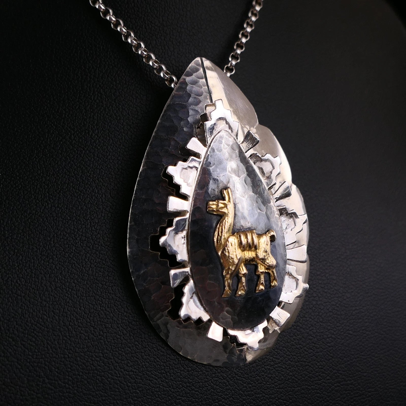 Vintage Anhänger - Großer 925 Silber & 18kt Gold Anhänger oder Brosche Lama Handarbeit aus Peru 12,1g