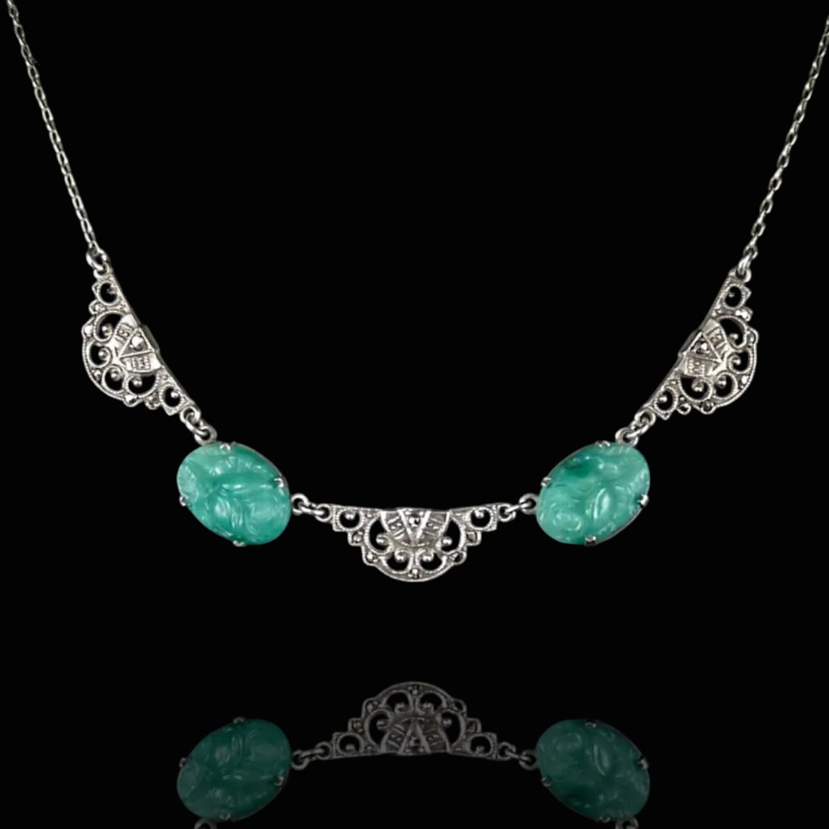 Antikes Collier - Art Déco um 1930 Rosen Halskette grüne Paste / Glasstein 935er Silber