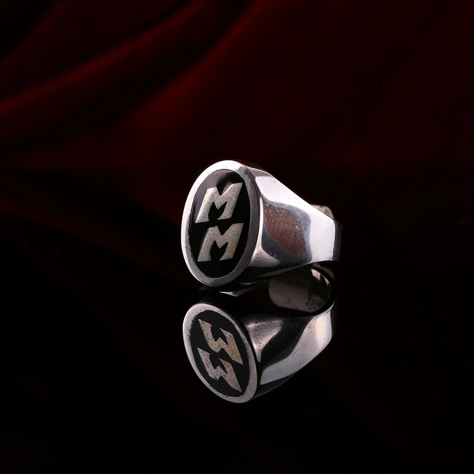 Vintage Monogrammring - Siegelring Initialen MM Silberring mind. 800 Silber RG 63 (20,0 mm Ø) Vintage aus Frankreich
