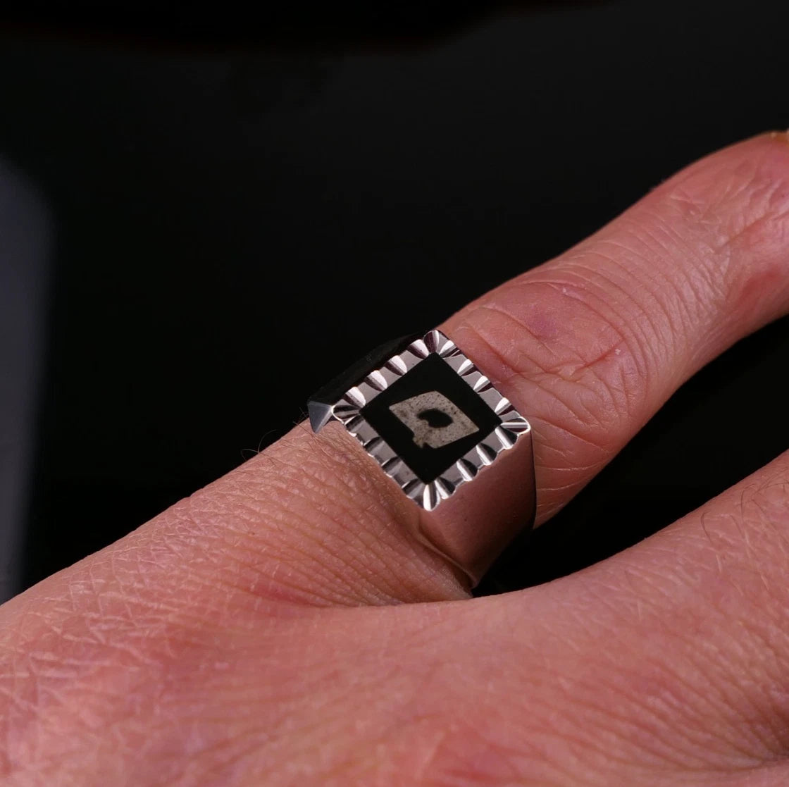 Vintage Monogrammring - Siegelring Initialen Q / O Silberring mind. 800 Silber RG 55 (17,5 mm Ø) Vintage aus Frankreich