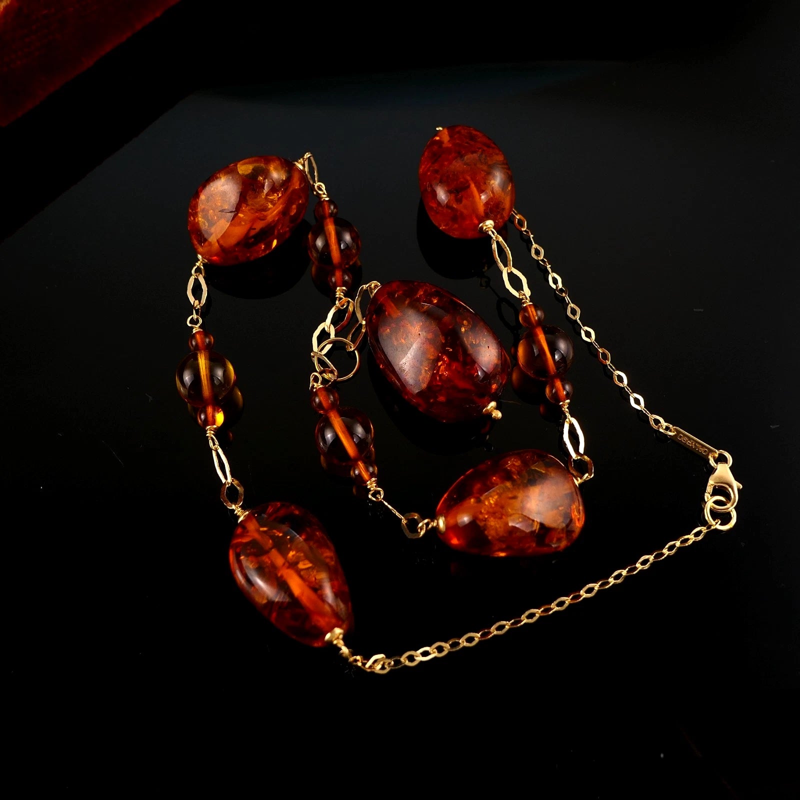 Bernstein Halskette - Hochkarätiges Collier aus 18kt / 750er Gelbgold Länge 47cm - 20,7g