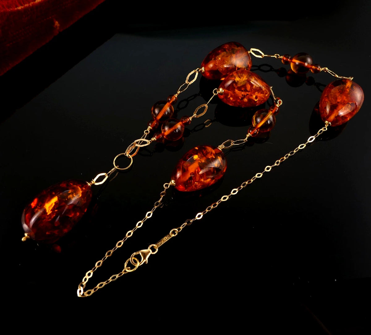 Bernstein Halskette - Hochkarätiges Collier aus 18kt / 750er Gelbgold Länge 47cm - 20,7g