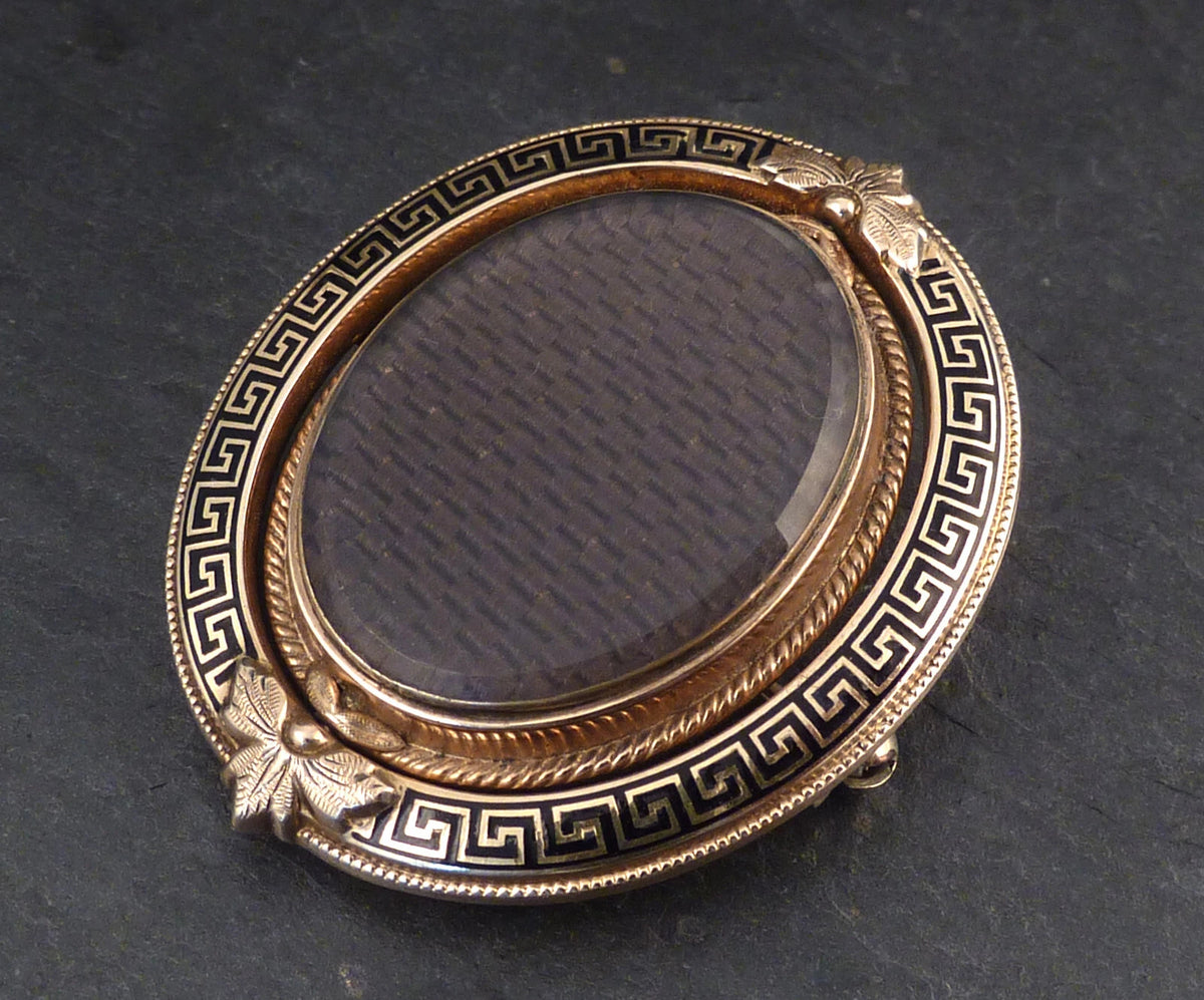 Antikes Medaillon um 1880 aus 14kt 585er Gelbgold Biedermeier Medaillon Brosche mit drehbarem Mittelteil