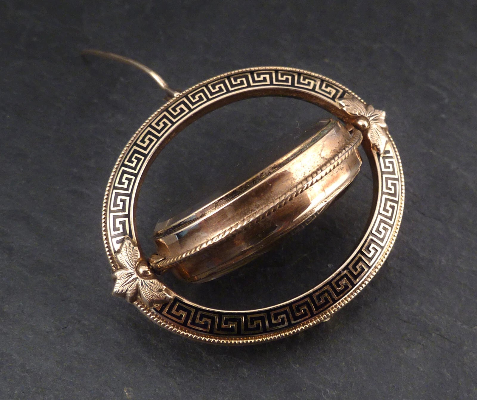 Antikes Medaillon um 1880 aus 14kt 585er Gelbgold Biedermeier Medaillon Brosche mit drehbarem Mittelteil