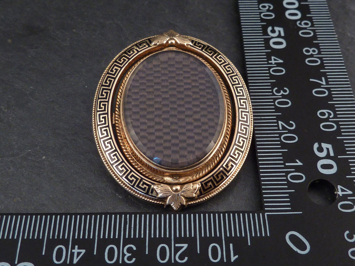 Antikes Medaillon um 1880 aus 14kt 585er Gelbgold Biedermeier Medaillon Brosche mit drehbarem Mittelteil