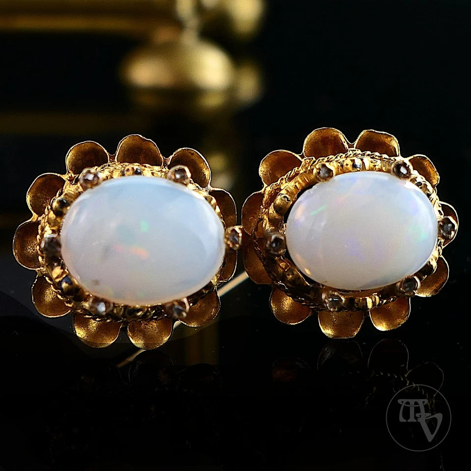 Antike Brosche Jugendstil um 1900 / 1920 - Opale und kleine Altschliff Diamanten aus 18kt 750er Gelbgold
