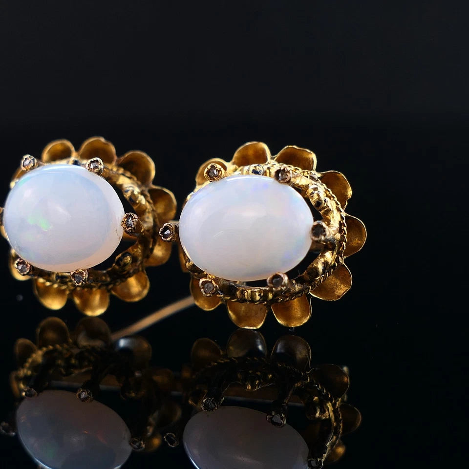 Antike Brosche Jugendstil um 1900 / 1920 - Opale und kleine Altschliff Diamanten aus 18kt 750er Gelbgold