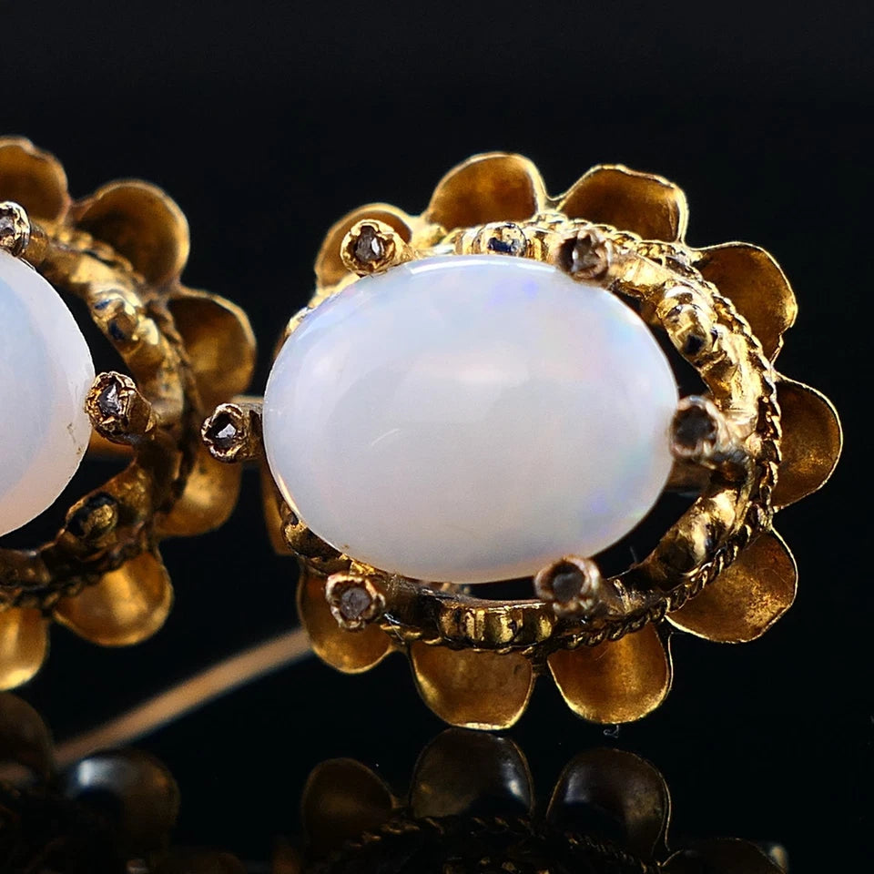 Antike Brosche Jugendstil um 1900 / 1920 - Opale und kleine Altschliff Diamanten aus 18kt 750er Gelbgold