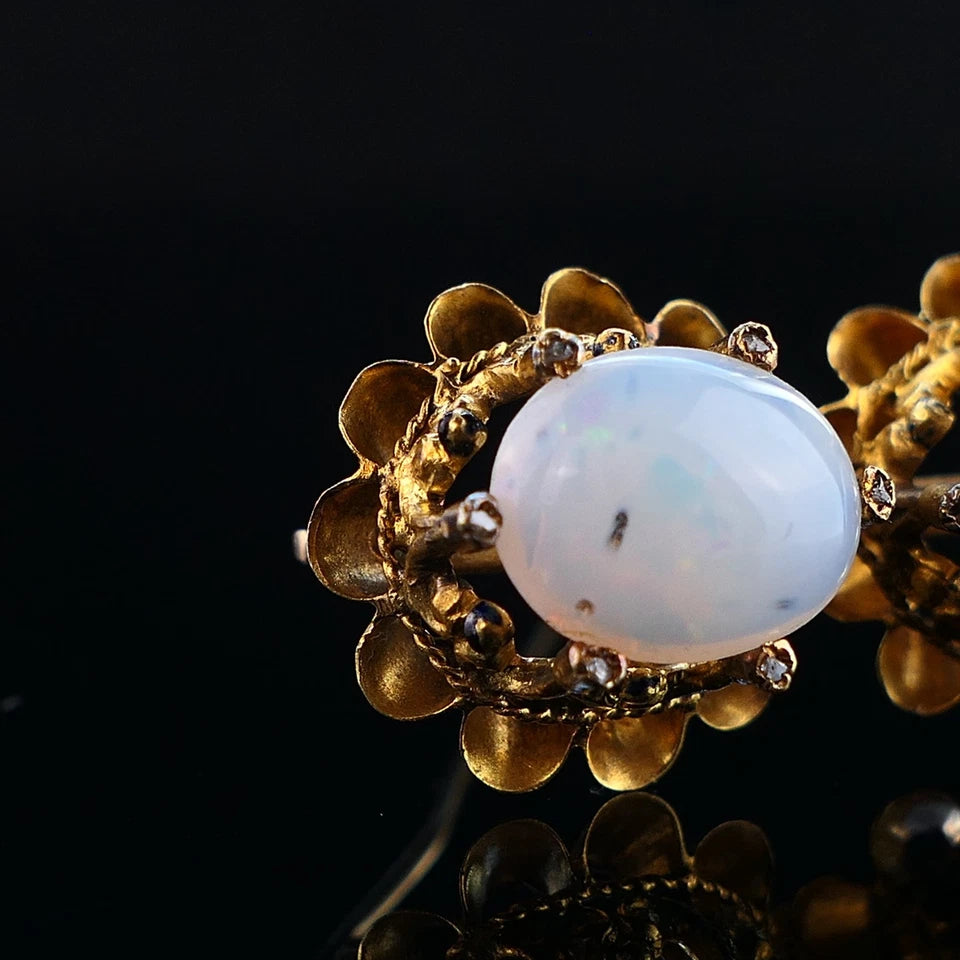 Antike Brosche Jugendstil um 1900 / 1920 - Opale und kleine Altschliff Diamanten aus 18kt 750er Gelbgold